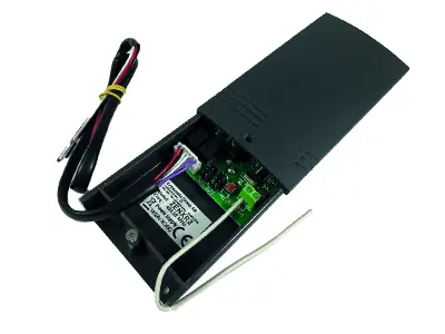 [ZENXR2] Récepteur universel 12-24 VDC pré-câblé avec boîtier, 433MHz