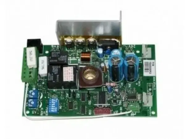 [671R] Carte électronique avec récepteur intégré pour GLOBE 10