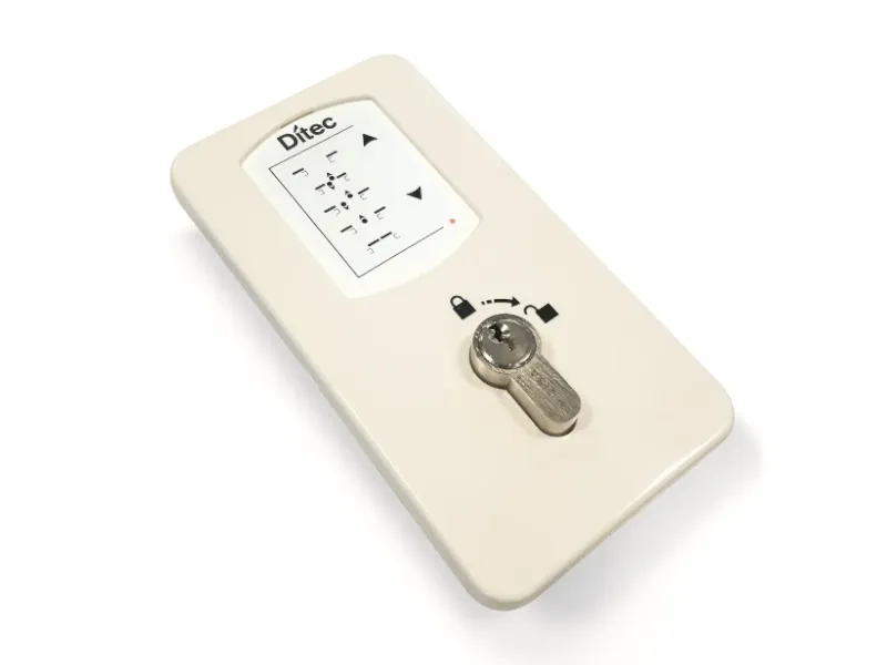 [COM500ER] Digitale electronische keuzeschakelaar met veiligheidssleutel